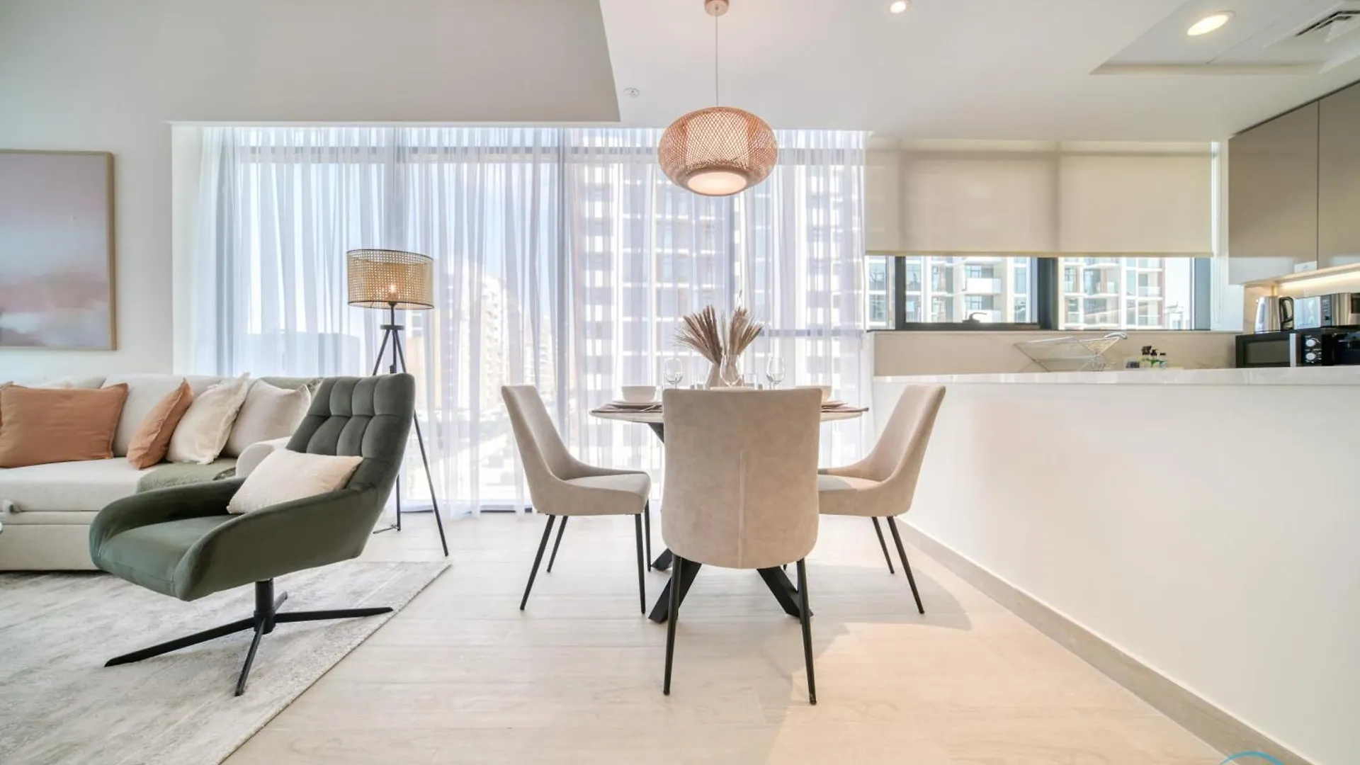 Decent 1Br At Azizi Riviera 17, Al Merkadh By Deluxe Holiday Homes Dubai United Arab Emirates